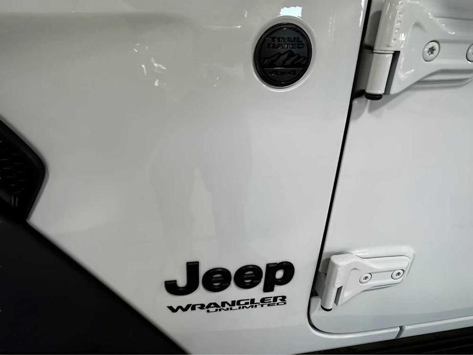 used 2022 Jeep Wrangler Unlimited car, priced at $35,598