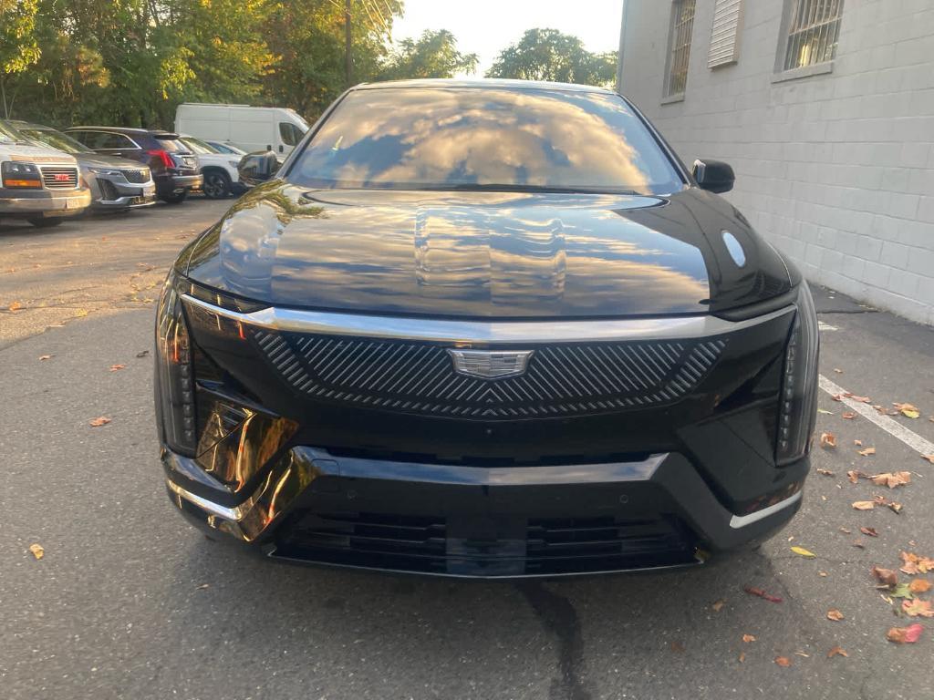 used 2025 Cadillac OPTIQ car, priced at $51,440