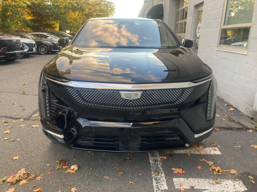 used 2025 Cadillac OPTIQ car, priced at $51,440