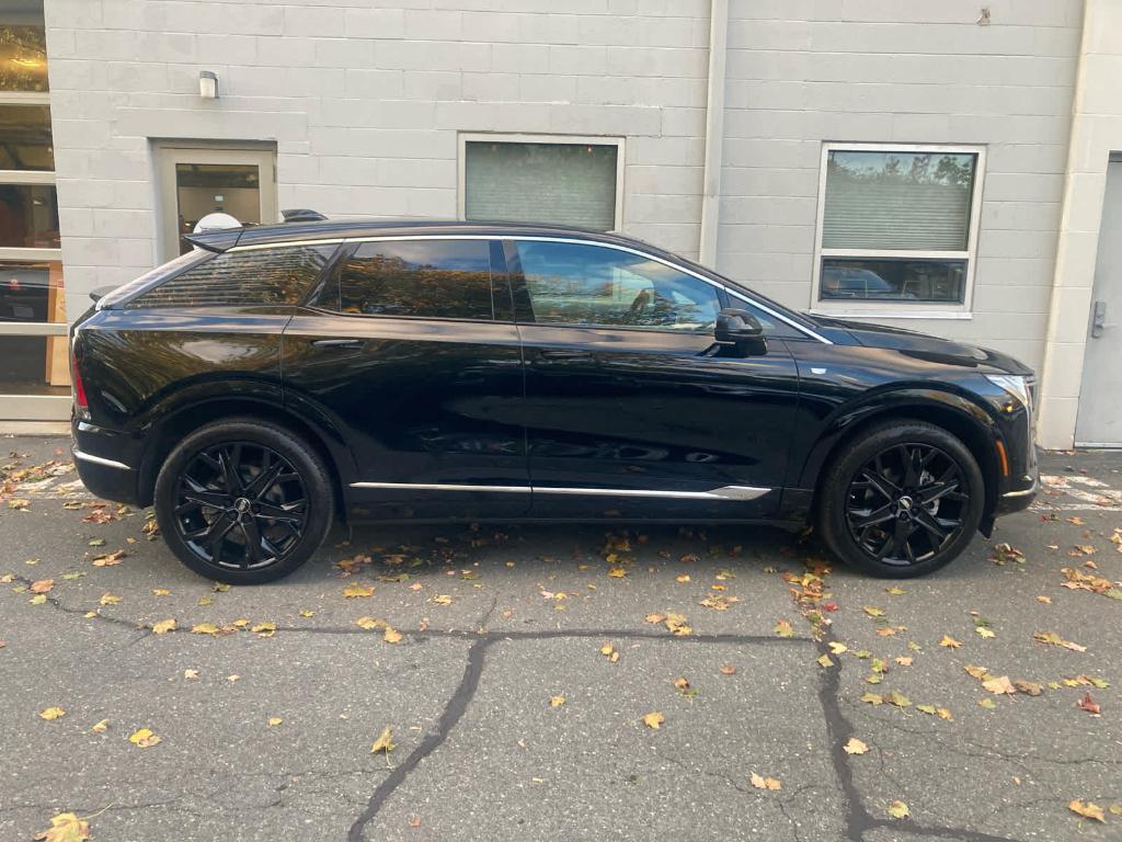 used 2025 Cadillac OPTIQ car, priced at $51,440