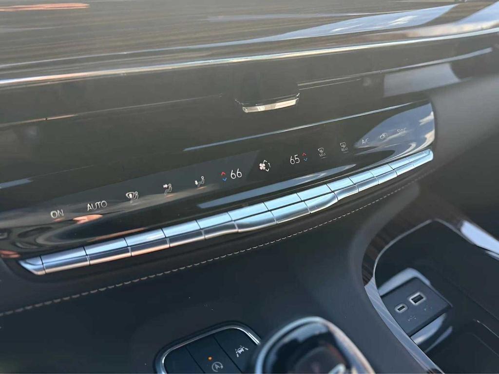 used 2023 Cadillac Escalade ESV car, priced at $73,993