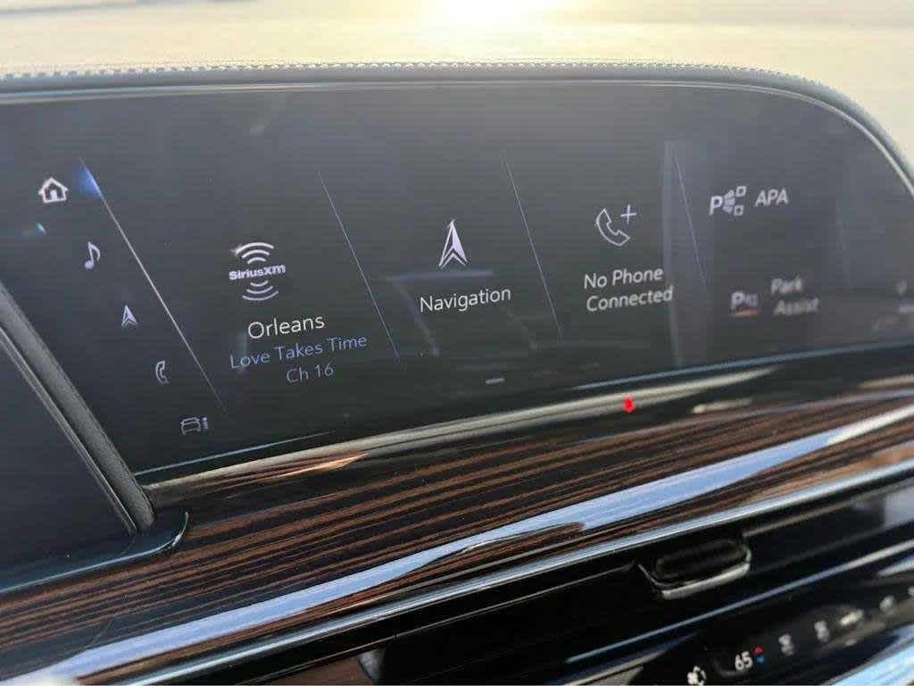 used 2023 Cadillac Escalade ESV car, priced at $73,993