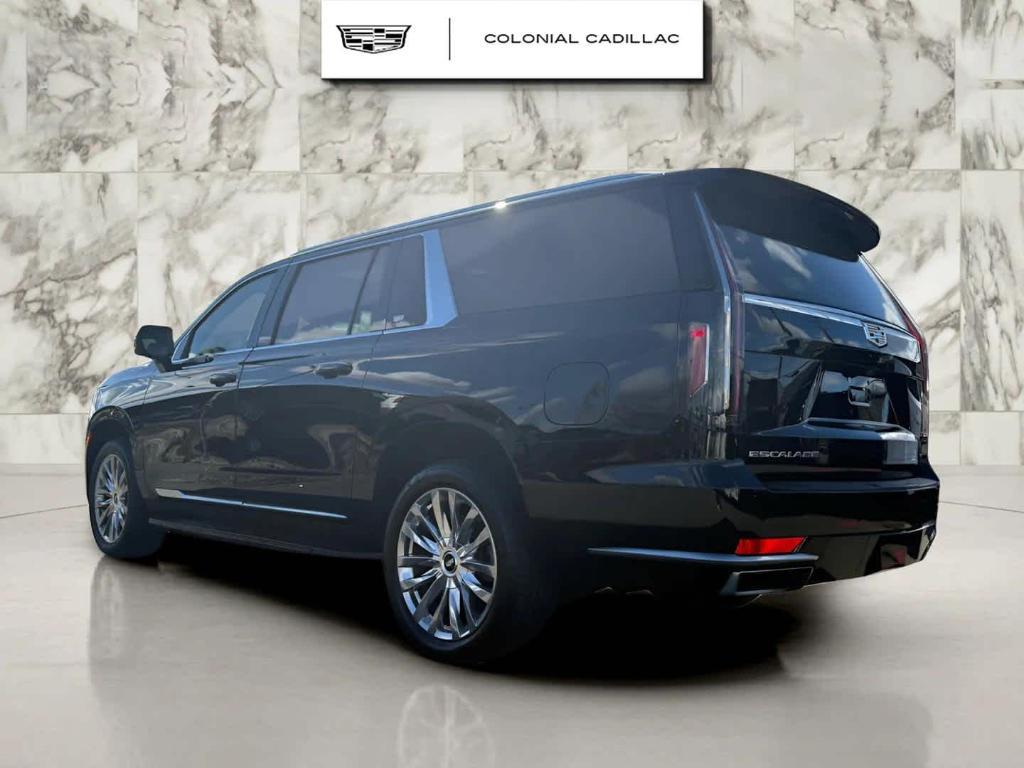 used 2023 Cadillac Escalade ESV car, priced at $73,993