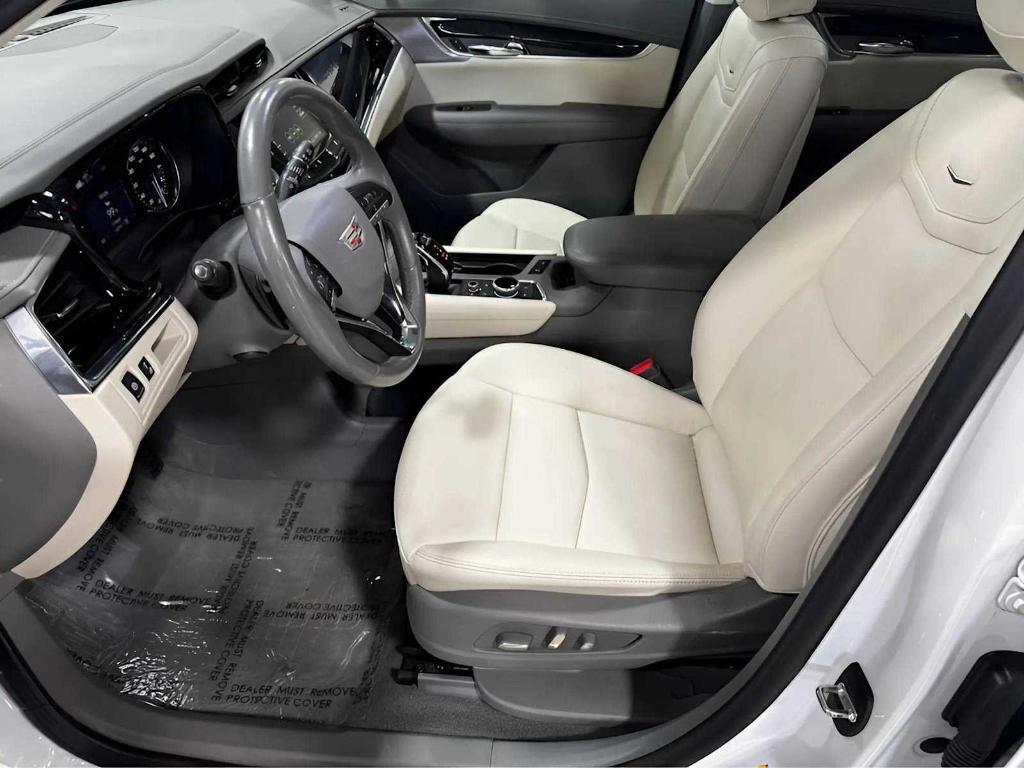 used 2020 Cadillac XT6 car, priced at $29,998