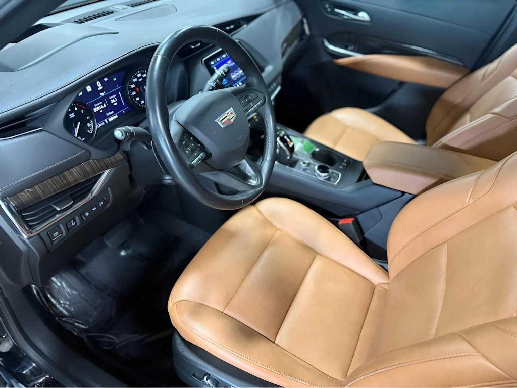 used 2020 Cadillac XT4 car, priced at $25,789