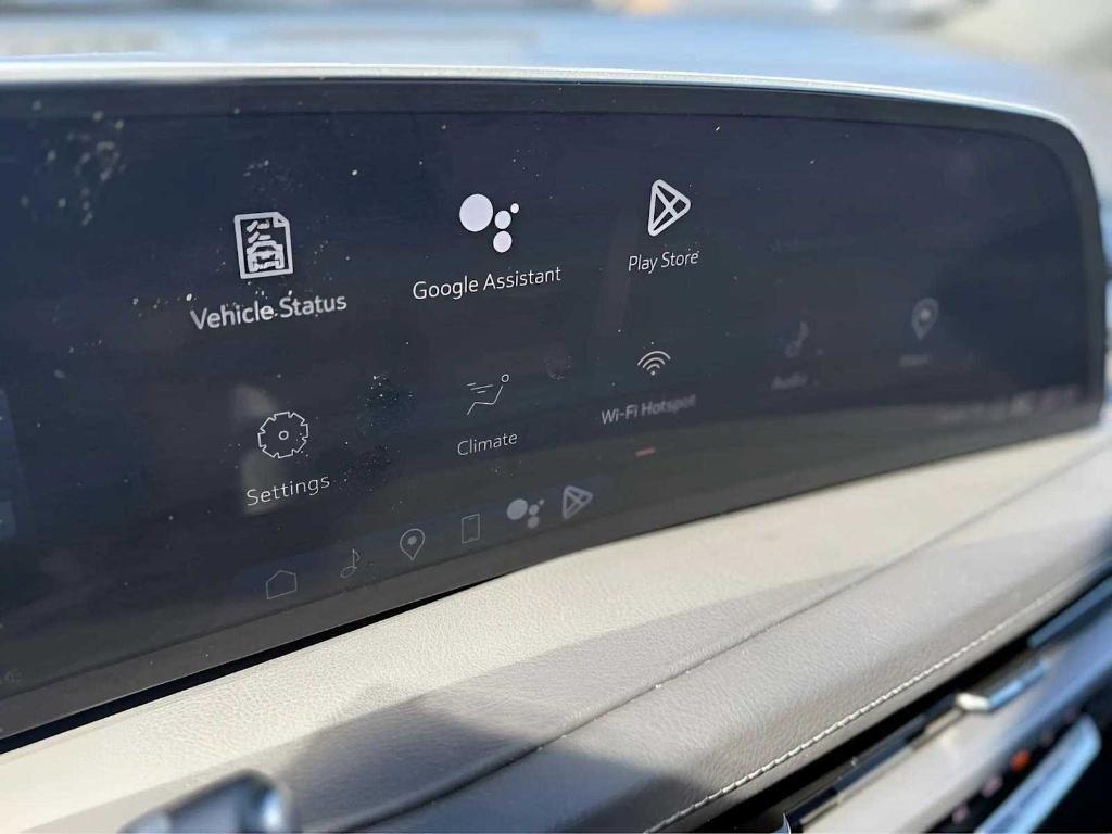 used 2024 Cadillac XT4 car, priced at $37,977