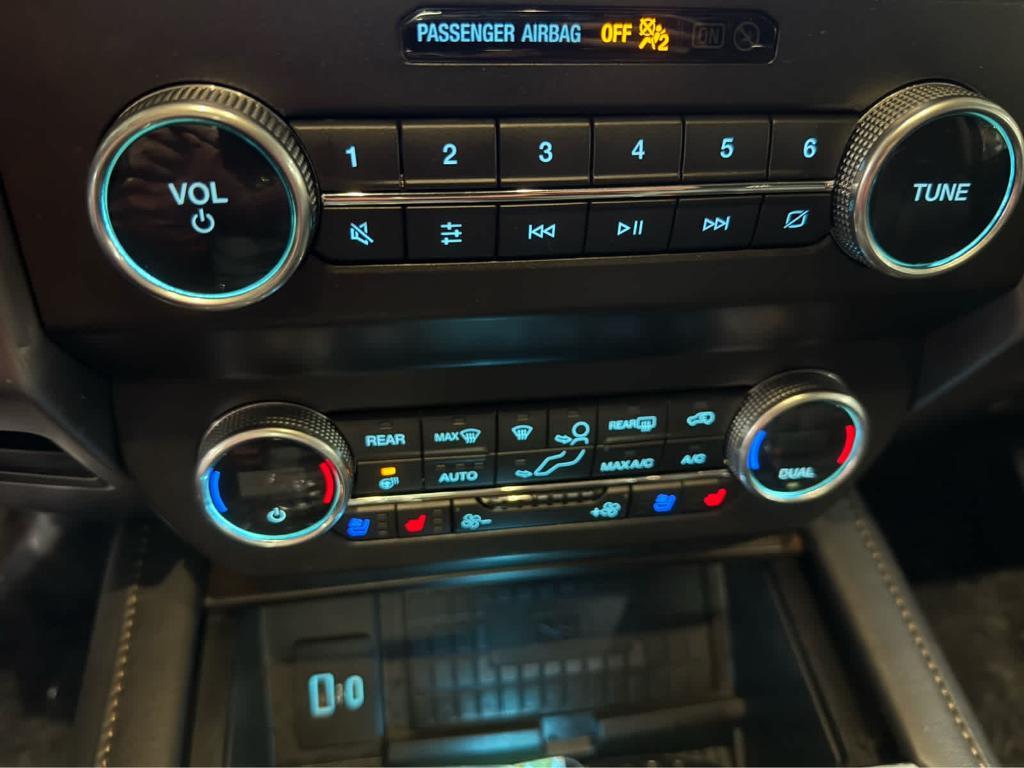 used 2021 Ford Expedition car, priced at $48,888