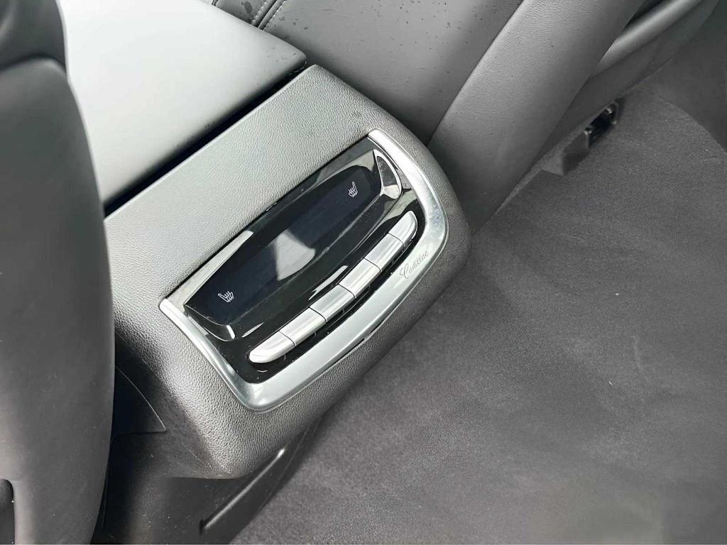 used 2024 Cadillac XT6 car, priced at $56,700