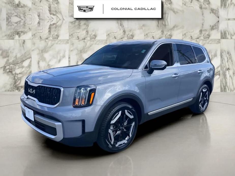 used 2024 Kia Telluride car, priced at $42,898