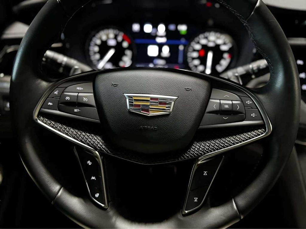 used 2023 Cadillac XT5 car, priced at $48,965