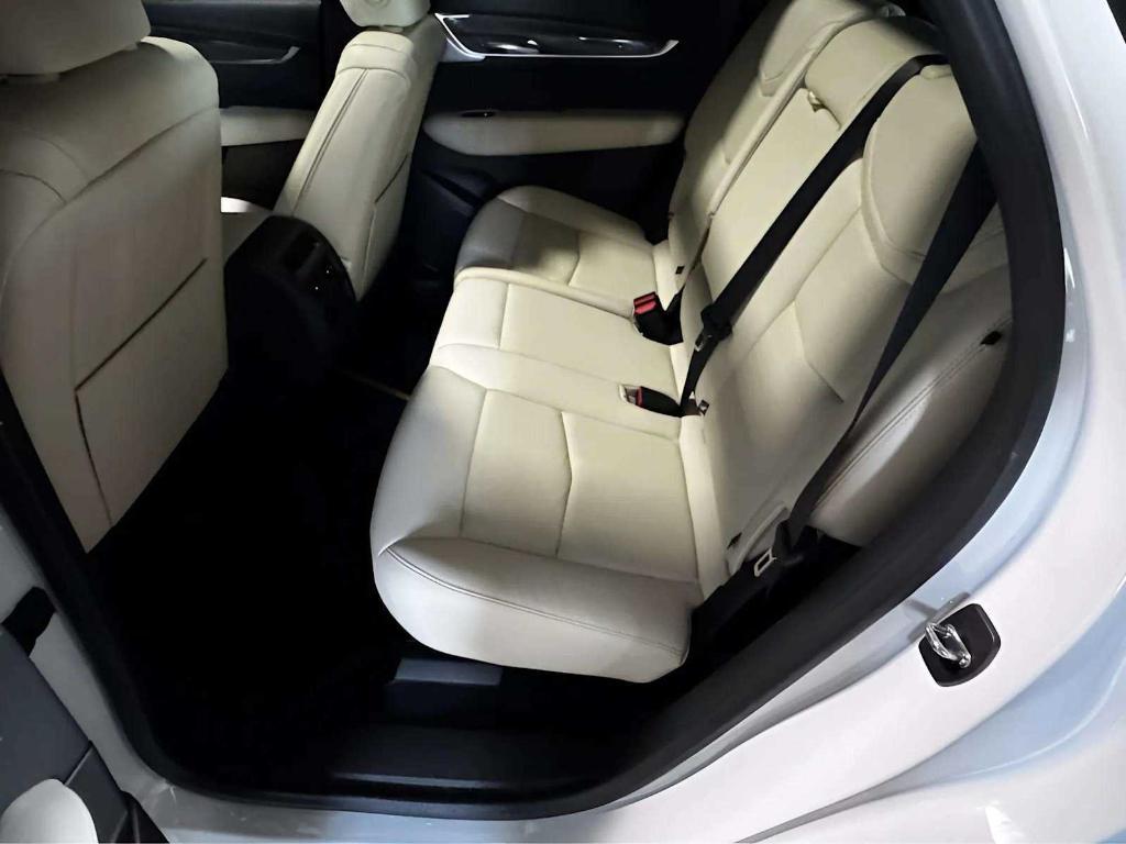 used 2023 Cadillac XT5 car, priced at $48,965
