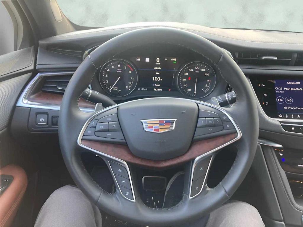 used 2025 Cadillac XT5 car, priced at $59,610