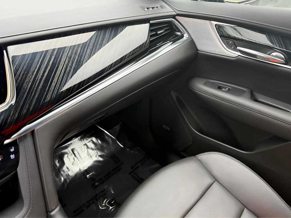 used 2023 Cadillac XT6 car, priced at $48,888