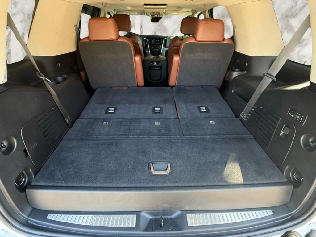 used 2020 Cadillac Escalade car, priced at $45,998
