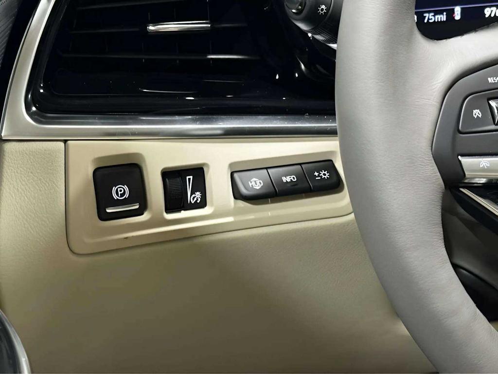 used 2024 Cadillac XT6 car, priced at $58,215