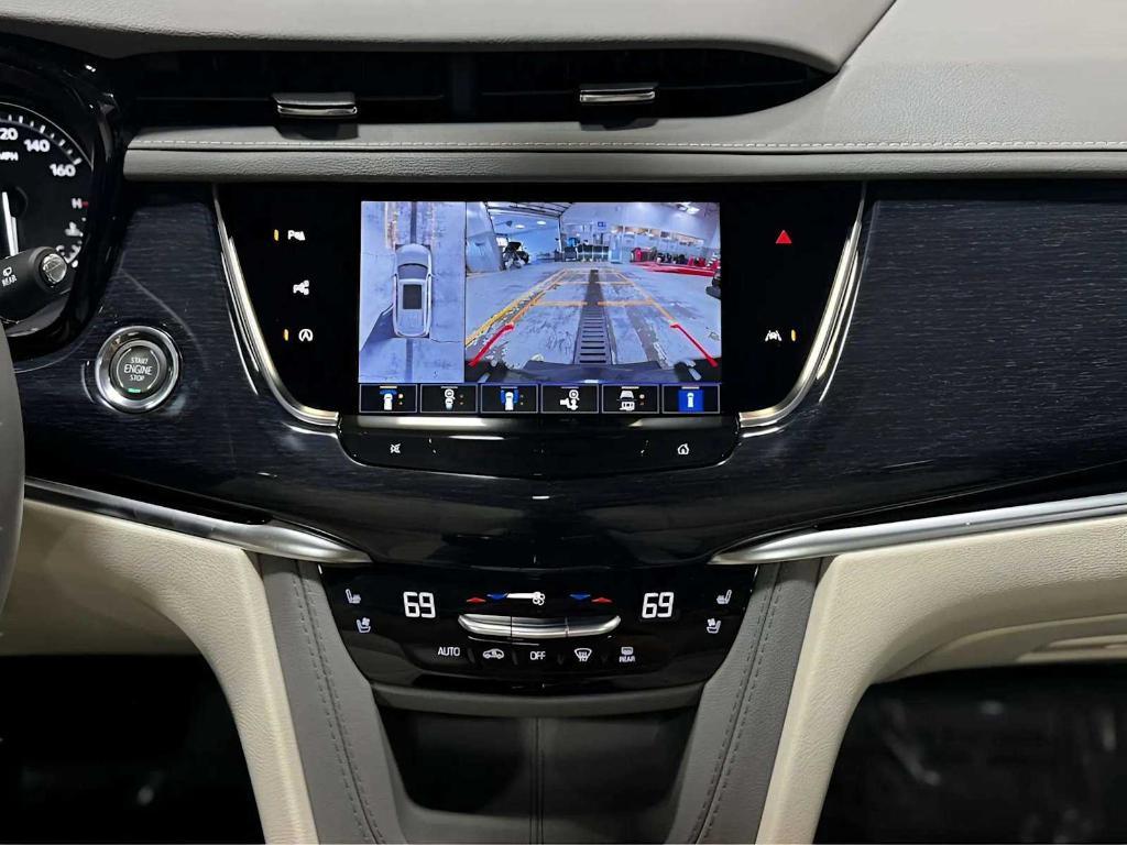 used 2024 Cadillac XT6 car, priced at $58,215