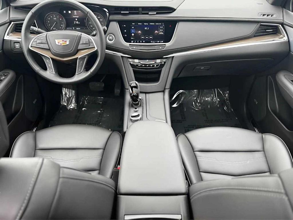 used 2024 Cadillac XT5 car, priced at $57,740