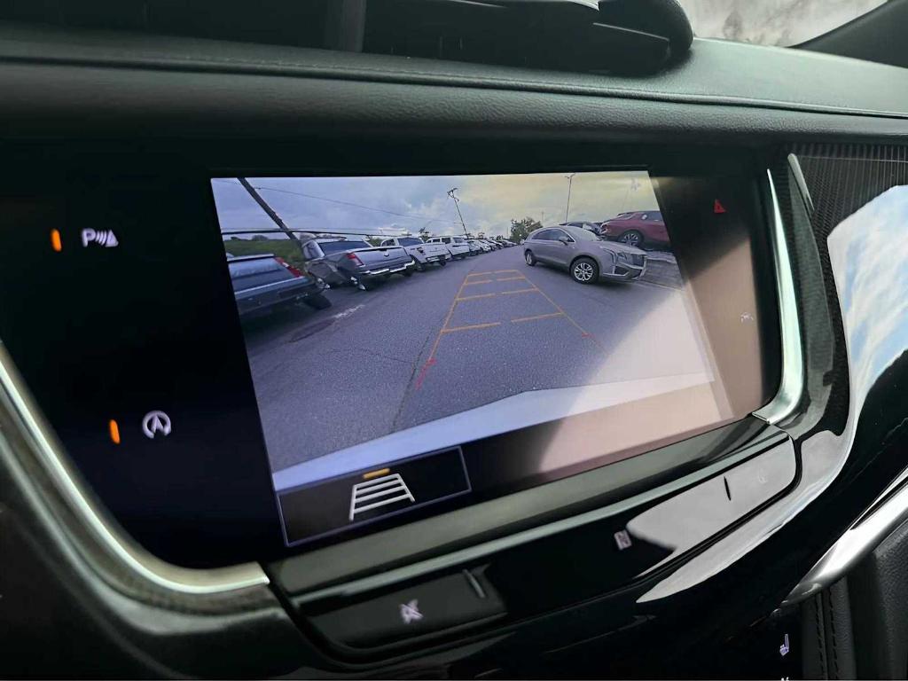 used 2020 Cadillac XT6 car, priced at $37,888