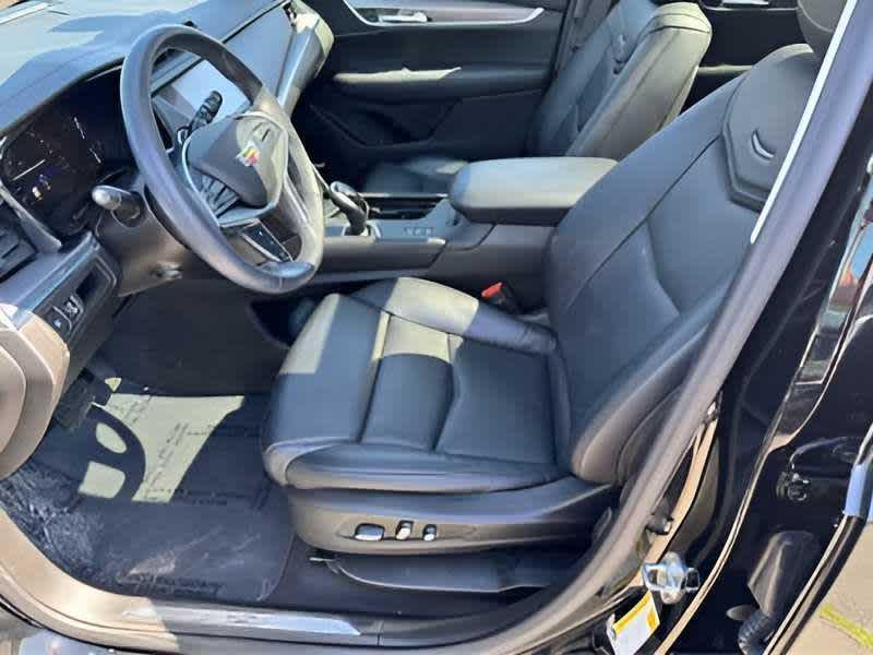 used 2018 Cadillac XT5 car, priced at $28,888