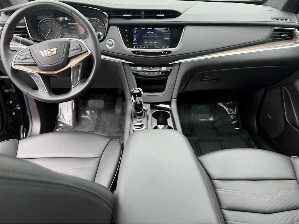 used 2024 Cadillac XT5 car, priced at $53,740