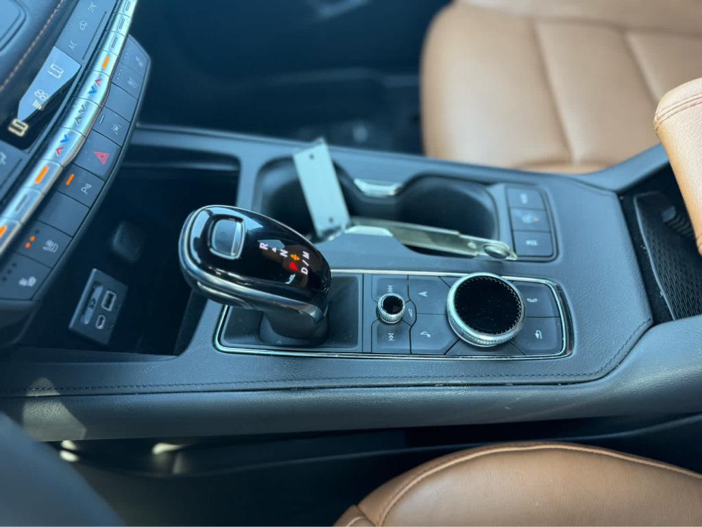 used 2023 Cadillac XT4 car, priced at $35,888