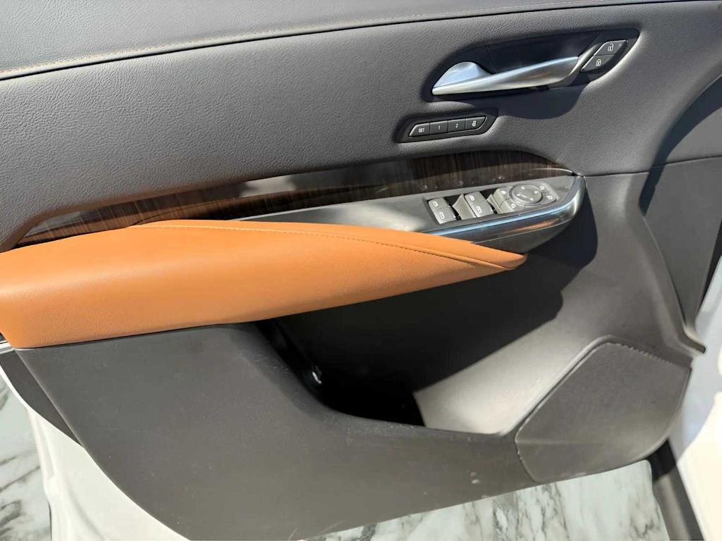 used 2023 Cadillac XT4 car, priced at $35,500