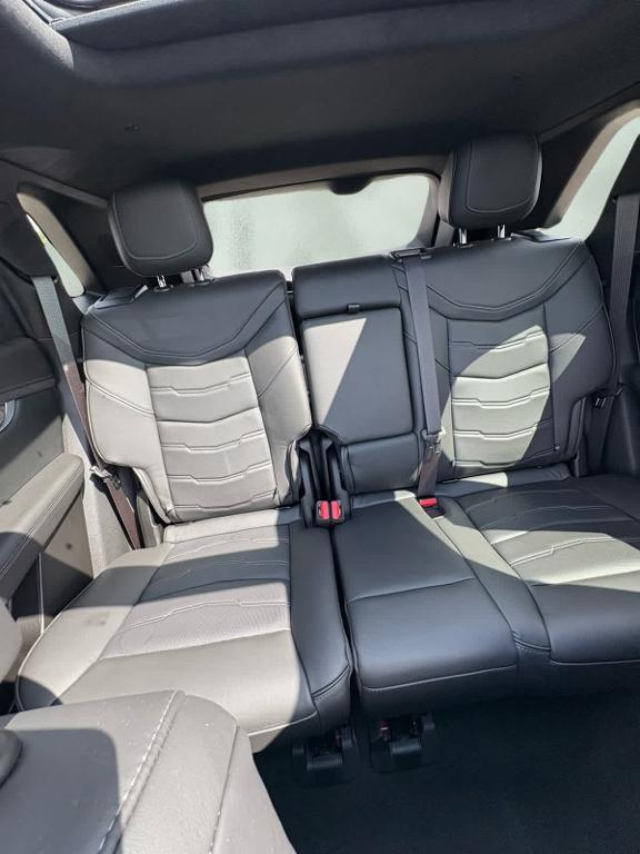 used 2024 Cadillac XT5 car, priced at $52,340