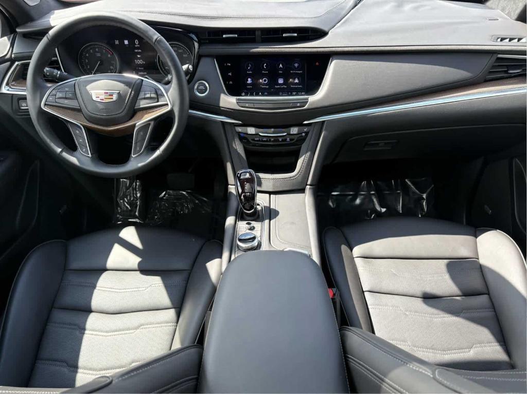 used 2024 Cadillac XT5 car, priced at $52,340