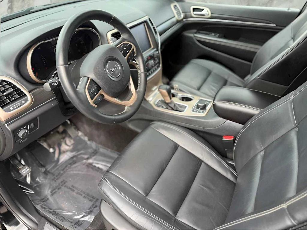 used 2017 Jeep Grand Cherokee car, priced at $17,444