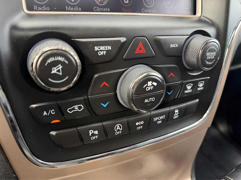 used 2017 Jeep Grand Cherokee car, priced at $17,444