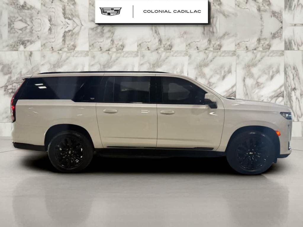 used 2021 Cadillac Escalade ESV car, priced at $65,998