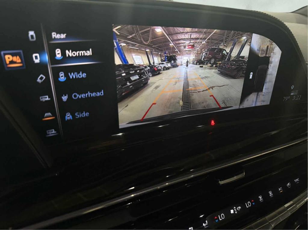 used 2021 Cadillac Escalade ESV car, priced at $65,998