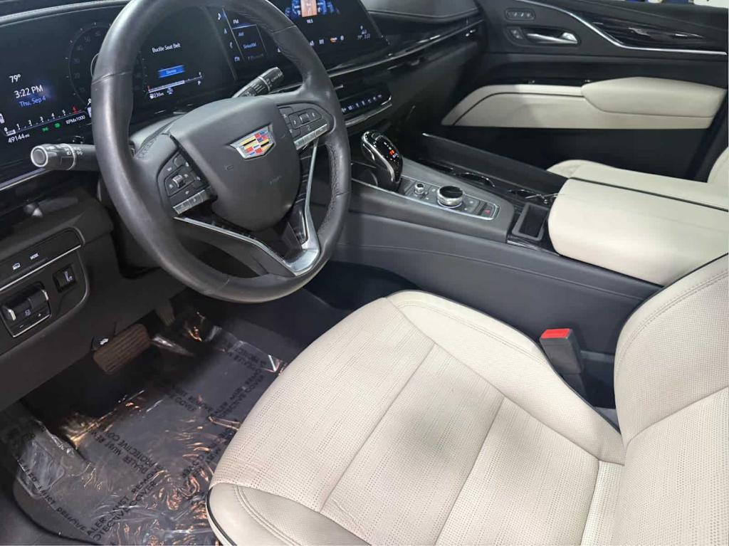 used 2021 Cadillac Escalade ESV car, priced at $65,998