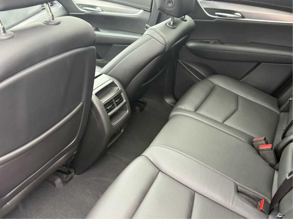 used 2019 Cadillac XT5 car, priced at $22,888