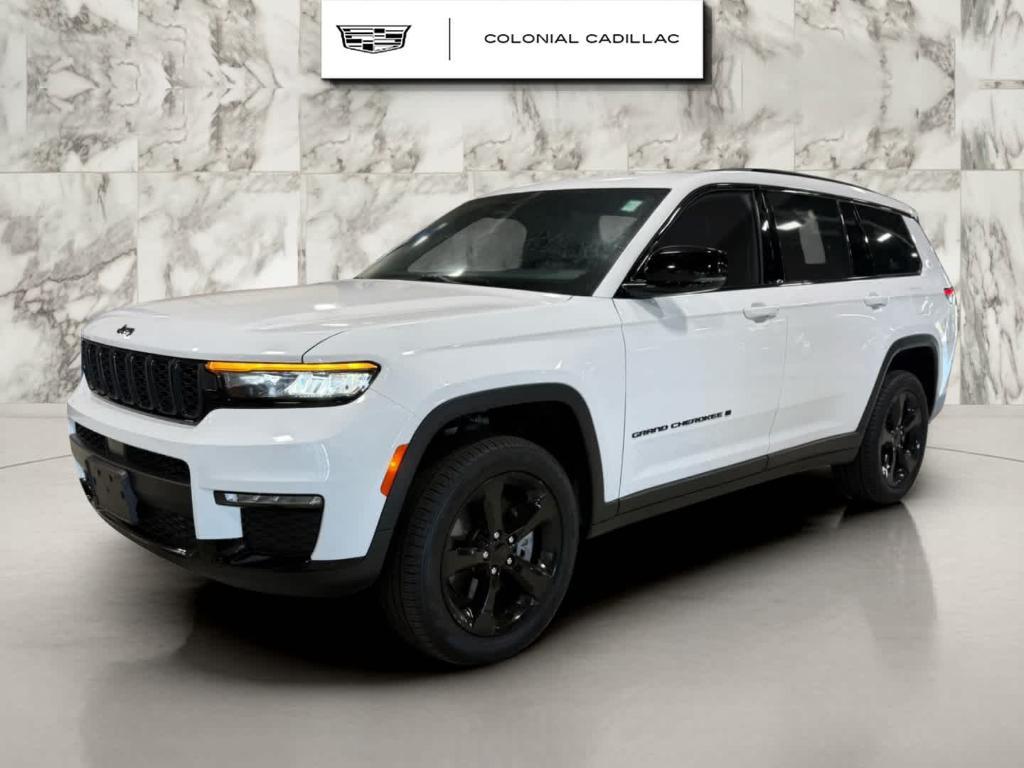 used 2025 Jeep Grand Cherokee L car, priced at $46,850
