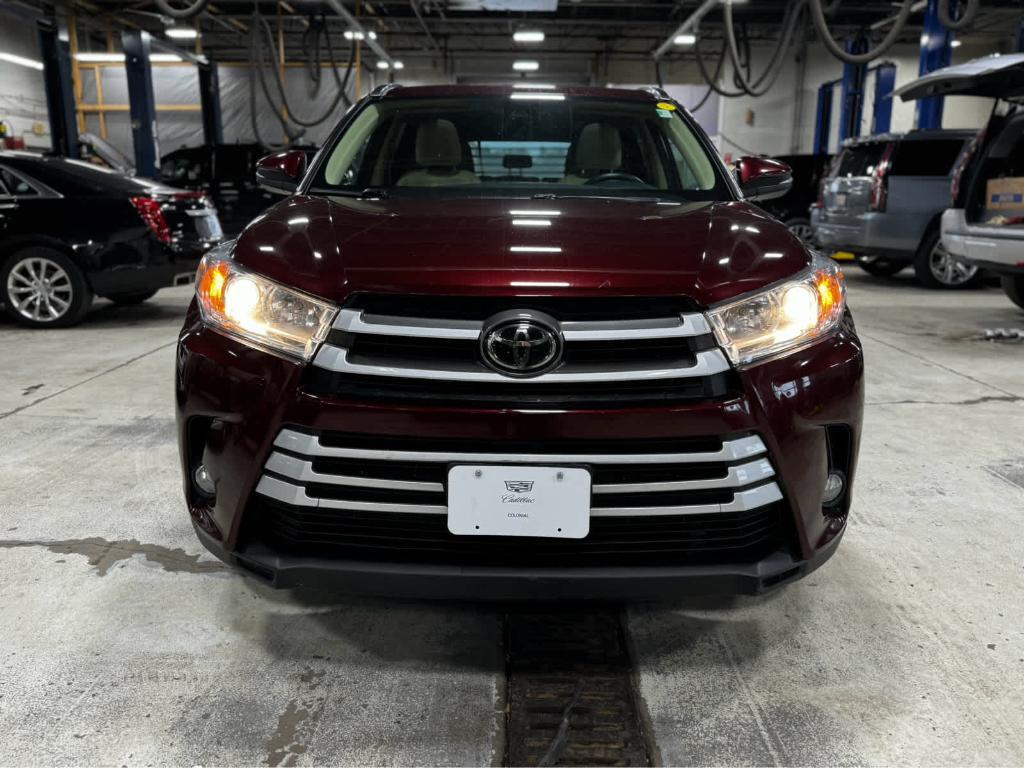 used 2018 Toyota Highlander car, priced at $23,333