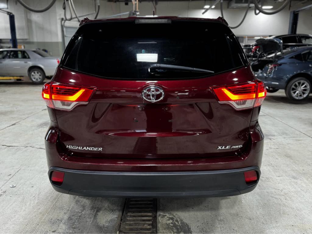 used 2018 Toyota Highlander car, priced at $23,333