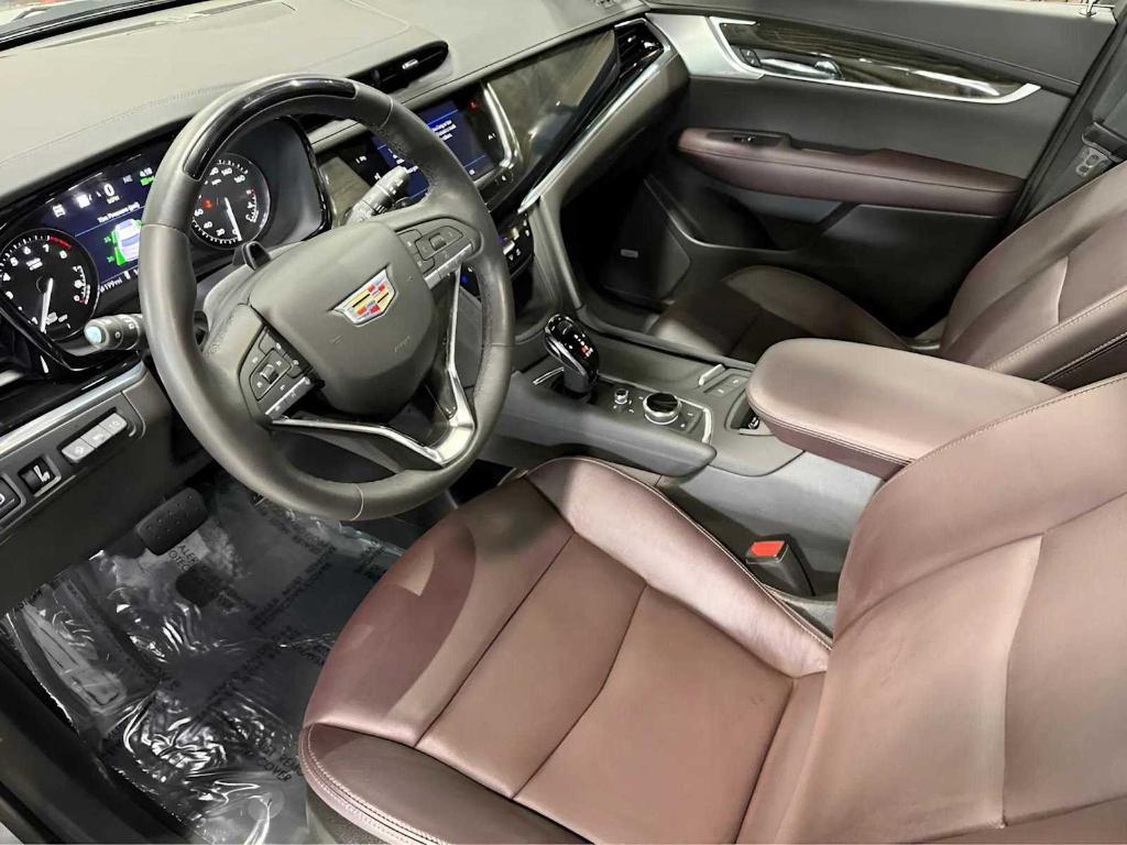 used 2023 Cadillac XT6 car, priced at $48,333