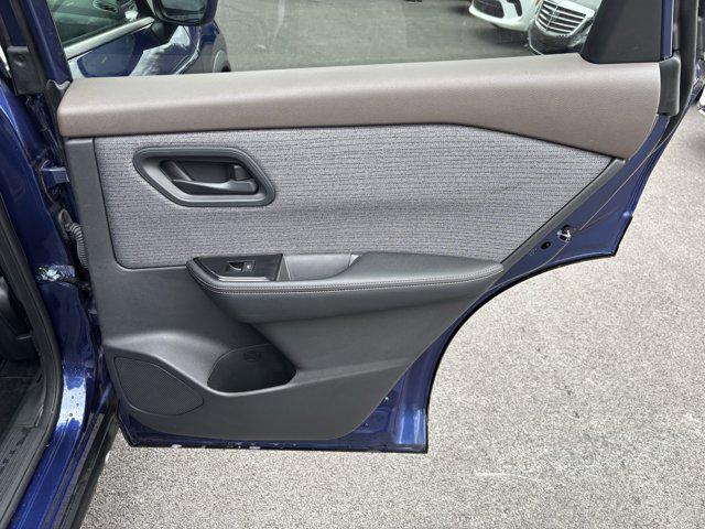 used 2022 Nissan Rogue car, priced at $19,995