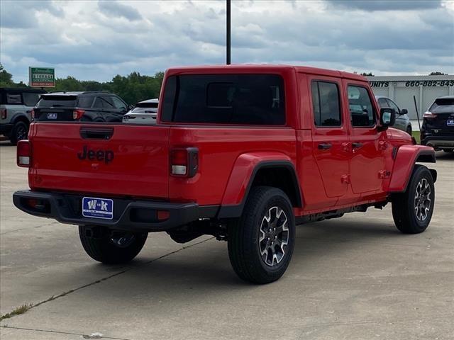 new 2024 Jeep Gladiator car, priced at $47,499