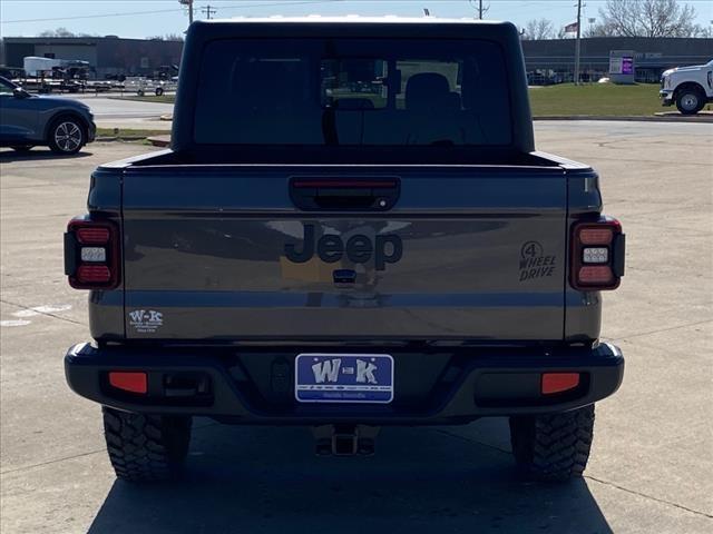 new 2024 Jeep Gladiator car, priced at $51,499