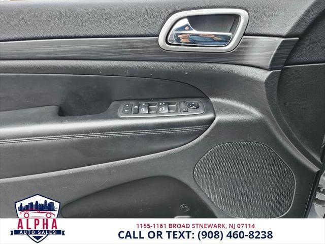 used 2019 Jeep Grand Cherokee car, priced at $12,995