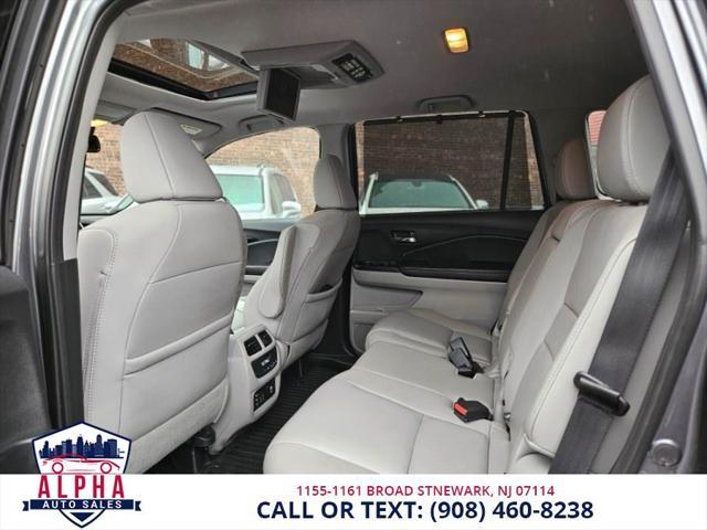 used 2017 Honda Pilot car, priced at $15,995