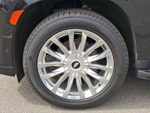 used 2022 Cadillac Escalade ESV car, priced at $58,805