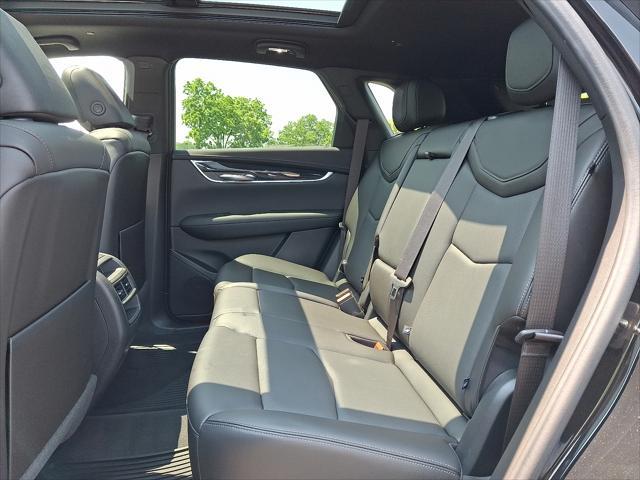 used 2022 Cadillac XT5 car, priced at $33,795