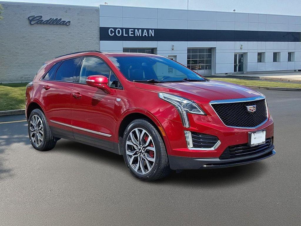 used 2023 Cadillac XT5 car, priced at $35,995
