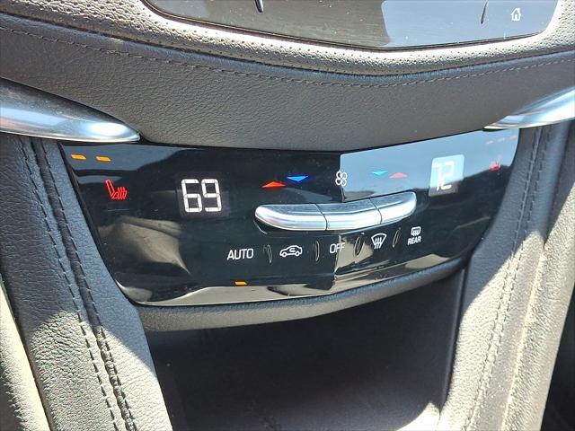 used 2022 Cadillac XT5 car, priced at $29,995