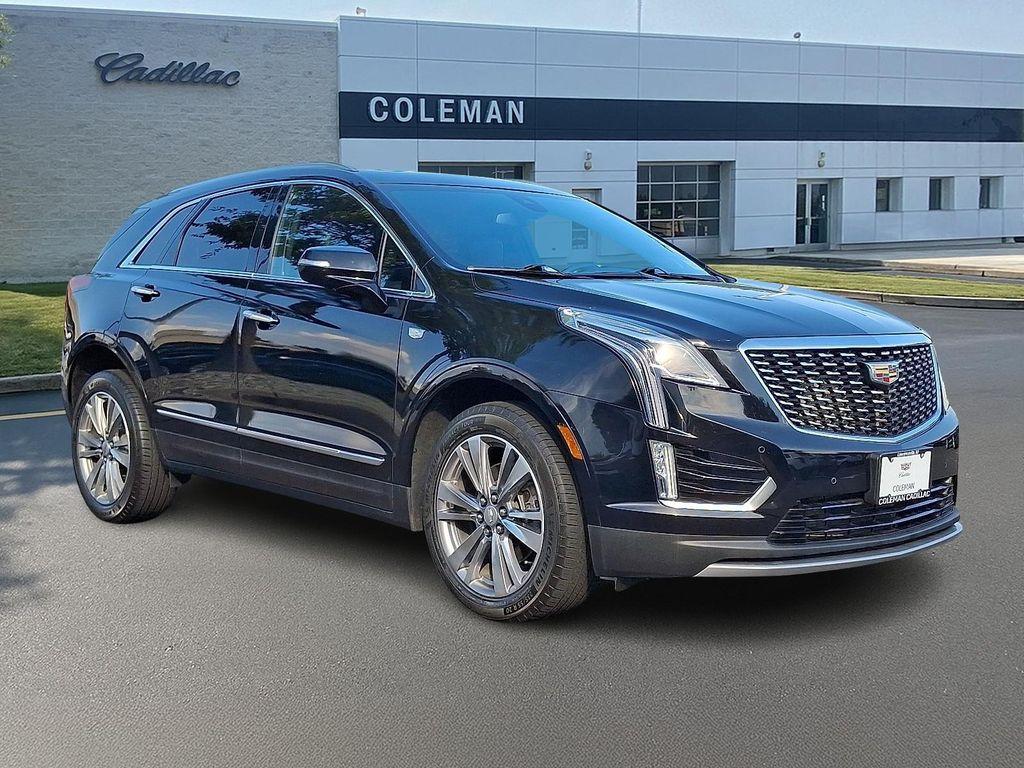 used 2022 Cadillac XT5 car, priced at $32,980