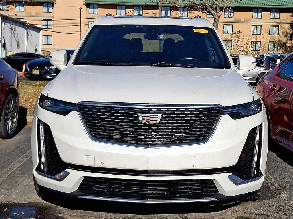 used 2023 Cadillac XT6 car, priced at $37,495