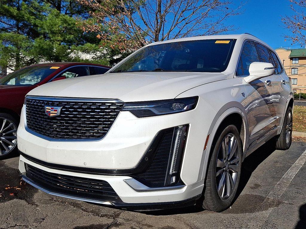 used 2023 Cadillac XT6 car, priced at $37,495